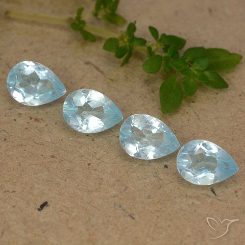 3.19ctw Naturel Bleu ciel Topaze, En forme de poire, VVS-VS