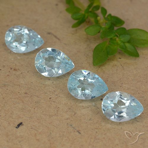 3.21ctw Naturel Bleu ciel Topaze, En forme de poire, VVS-VS