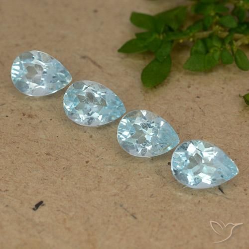 3.09ctw Naturel Bleu ciel Topaze, En forme de poire, VVS-VS