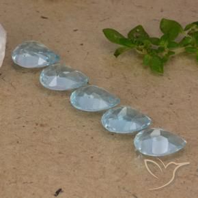 Shop natural 4.22ct Bleu ciel Topaze gems, En forme de poire, from Brésil at GemSelect. In stock, global shipping!
