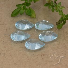 Shop natural 3.97ct Bleu ciel Topaze gems, En forme de poire, from Brésil at GemSelect. In stock, global shipping!