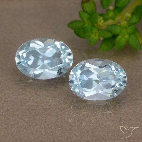 2.25ctw Naturel Bleu ciel Topaze, ovale, VVS-VS