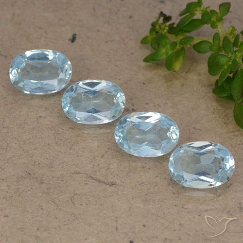 3.62ctw Naturel Bleu ciel Topaze, ovale, VVS-VS