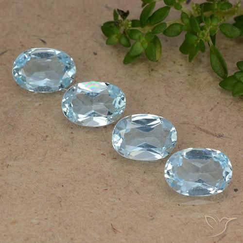 3.52ctw Naturel Bleu ciel Topaze, ovale, VVS-VS