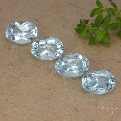 4.14ctw Naturel Bleu ciel Topaze, ovale, VVS-VS