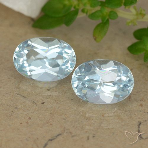 2.07ctw Naturel Bleu ciel Topaze, ovale, VVS-VS