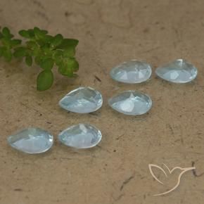Shop natural 4.09ct Bleu ciel Topaze gems, En forme de poire, from Brésil at GemSelect. In stock, global shipping!