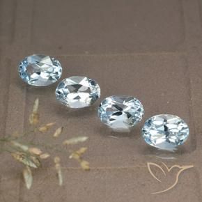 Shop natural 4.37ct Bleu Suisse Topaze gems, ovale, from Brésil at GemSelect. In stock, global shipping!