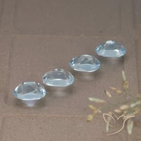 Shop natural 4.37ct Bleu Suisse Topaze gems, ovale, from Brésil at GemSelect. In stock, global shipping!