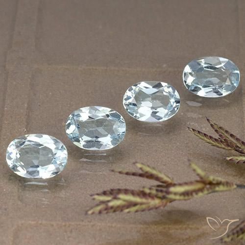 4.01ctw Naturel Bleu ciel Topaze, ovale, VVS-VS