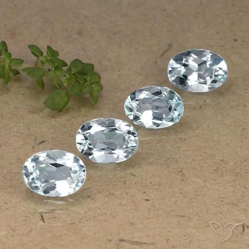 4.06ctw Naturel Bleu ciel Topaze, ovale, VVS-VS
