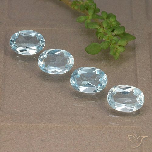 3.61ctw Naturel Bleu ciel Topaze, ovale, VVS-VS