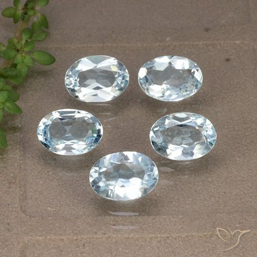 4.56ctw Naturel Bleu ciel Topaze, ovale, VVS-VS
