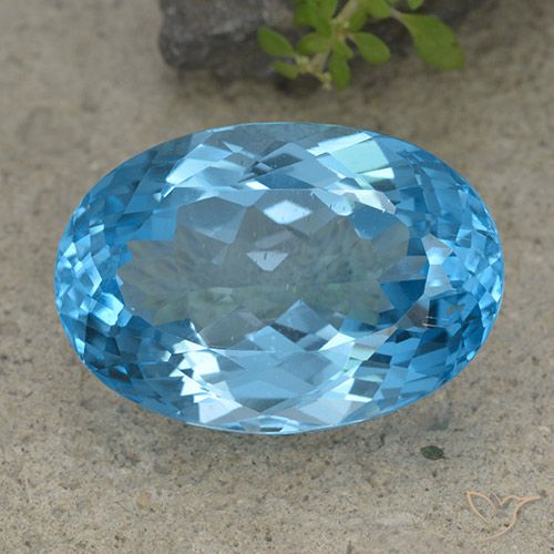 46.48ct Naturel Bleu Suisse Topaze, ovale, VVS-VS