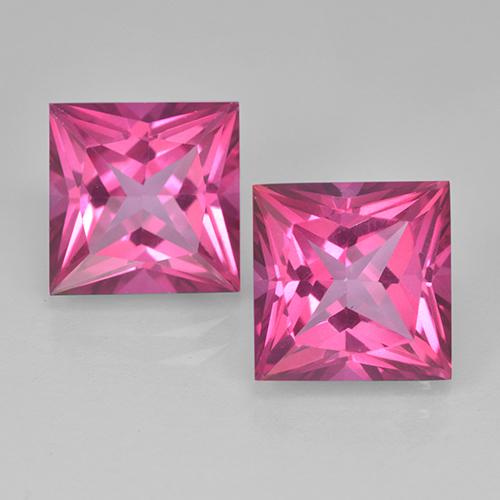Achetez naturel 12.88ct Magenta profond Topaze gems, Carré, En provenance Brésil chez GemSelect. En stock, livraison internationale!