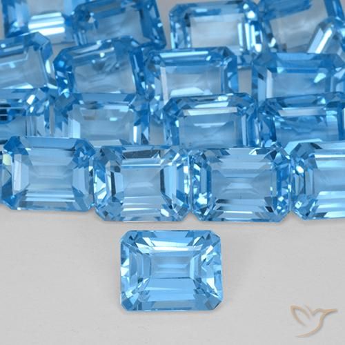 3.01ct Naturel Bleu Suisse Topaze, Taille émeraude, VVS-VS
