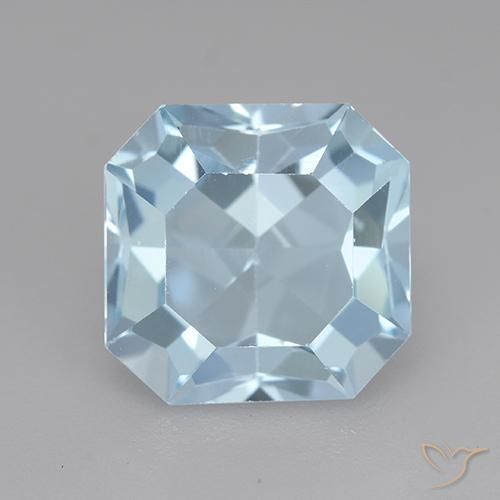 5.73ct Naturel Bleu ciel Topaze, Taille émeraude, VVS-VS