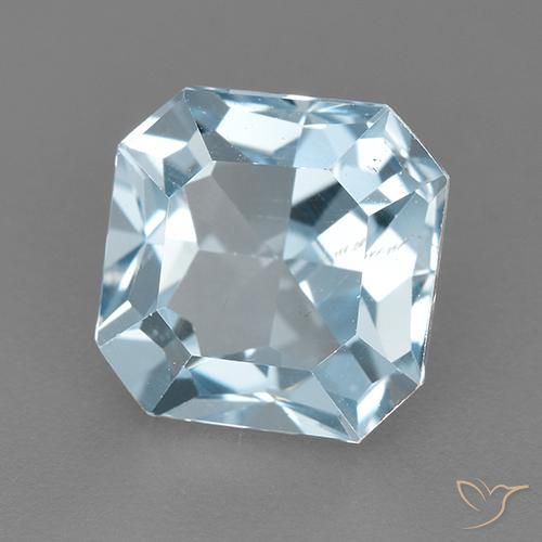 Topaze Bleu ciel naturelle Octogone / coupe Émeraude, 3.27 ct, VVS-VS