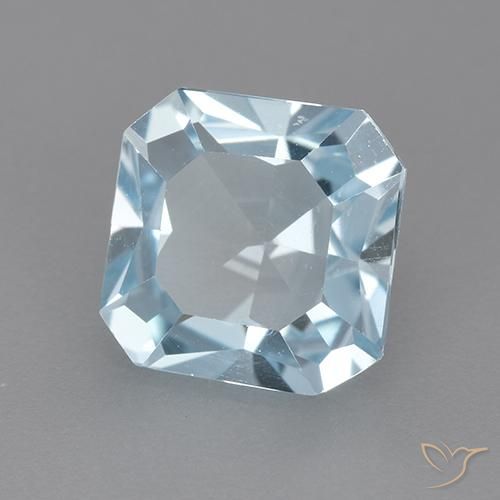 Topaze Bleu ciel naturelle Octogone / coupe Émeraude, 2.67 ct, VVS