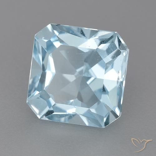 Topaze Bleu ciel naturelle Octogone / coupe Émeraude, 3.29 ct, VVS-VS