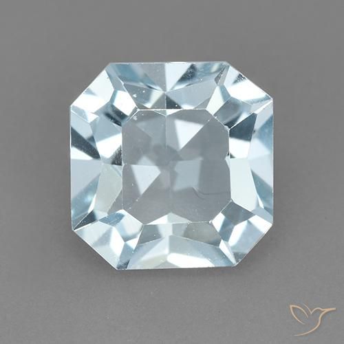 2.88ct Naturel Bleu ciel Topaze, Taille émeraude, VVS-VS