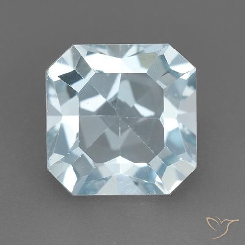 2.91ct Naturel Bleu ciel Topaze, Taille émeraude, VVS-VS