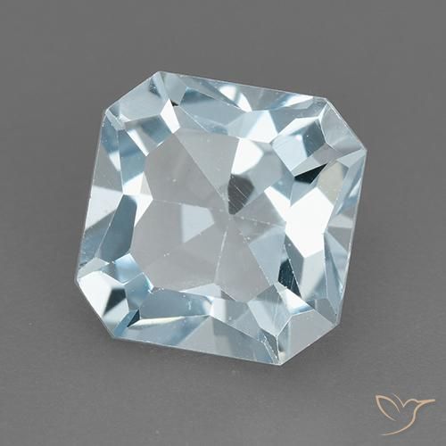 Topaze Bleu ciel naturelle Octogone / coupe Émeraude, 2.91 ct, VVS-VS