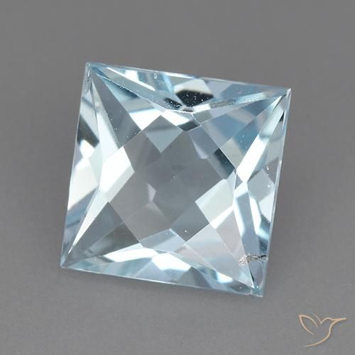 Topaze Bleu ciel naturelle Carré, 2.76 ct, VVS-VS
