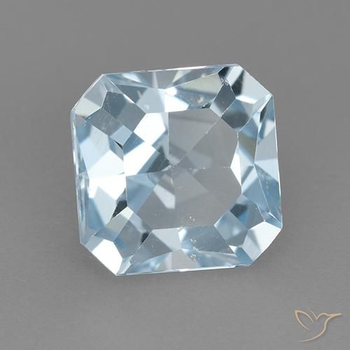 Topaze Bleu ciel naturelle Octogone / coupe Émeraude, 3.09 ct, VVS-VS