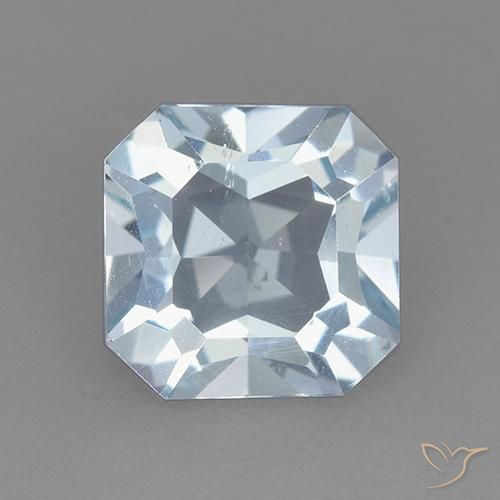 2.86ct Naturel Bleu ciel Topaze, Taille émeraude, VVS-VS
