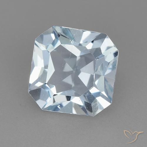 Topaze Bleu ciel naturelle Octogone / coupe Émeraude, 2.86 ct, VVS-VS