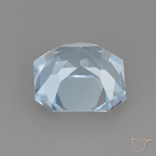 Topaze Bleu ciel naturelle Octogone / coupe Émeraude, 2.86 ct, VVS-VS