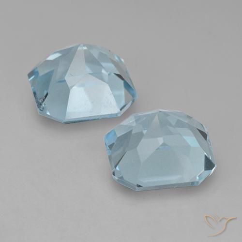Shop natural 8.49ct Bleu ciel Topaze gems, Octogone / coupe Émeraude, from Brésil at GemSelect. In stock, global shipping!