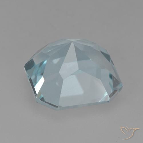 Topaze Bleu ciel naturelle Octogone / coupe Émeraude, 4.26 ct, VVS
