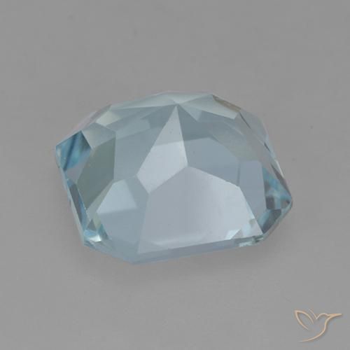 Topaze Bleu ciel naturelle Octogone / coupe Émeraude, 3.88 ct, VVS-VS