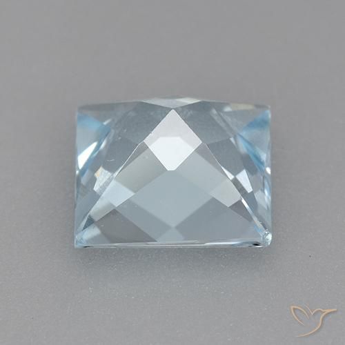 Topaze Bleu ciel naturelle Carré, 1.99 ct, VVS