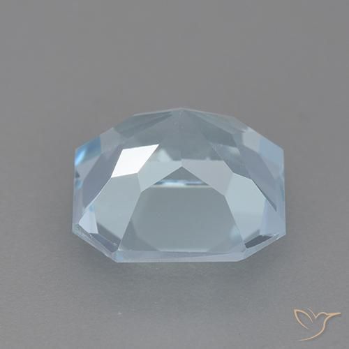 Topaze Bleu ciel naturelle Octogone / coupe Émeraude, 4.03 ct, VVS