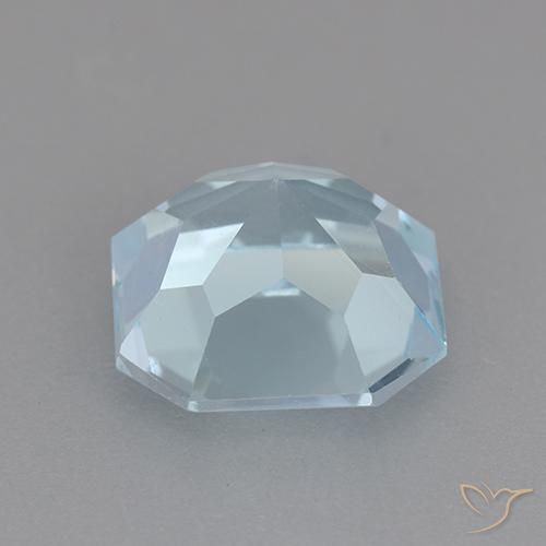 Topaze Bleu ciel naturelle Octogone / coupe Émeraude, 3.94 ct, VVS-VS