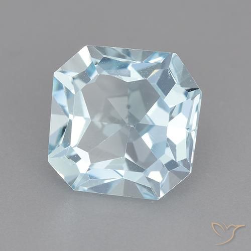 Topaze Bleu ciel naturelle Octogone / coupe Émeraude, 4.22 ct, VVS