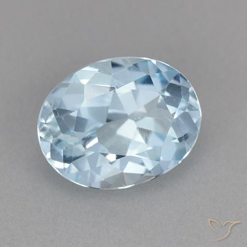 Topaze Bleu ciel naturelle ovale, 2.32 ct, VVS-VS