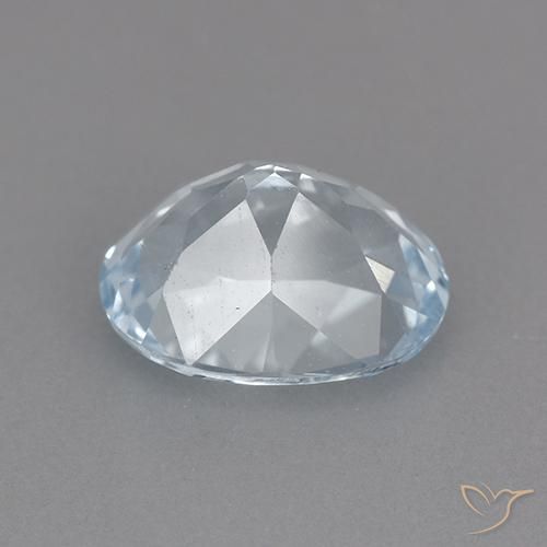 Topaze Bleu ciel naturelle ovale, 2.40 ct, VVS-VS