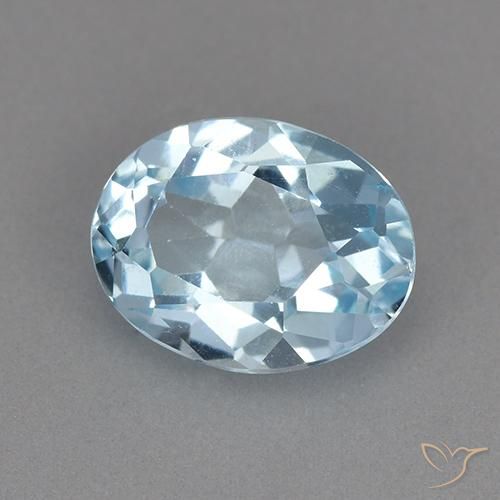 Topaze Bleu ciel naturelle ovale, 2.25 ct, VVS-VS