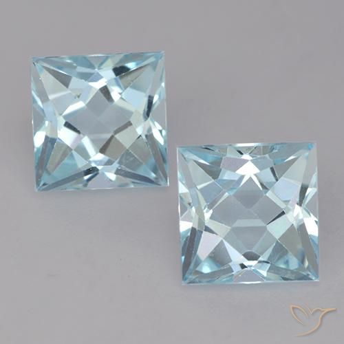 4.21ctw Naturel Bleu ciel Topaze, Carré, VVS-VS