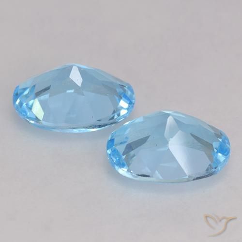 Shop natural 2.12ct Bleu Suisse Topaze gems, ovale, from Brésil at GemSelect. In stock, global shipping!