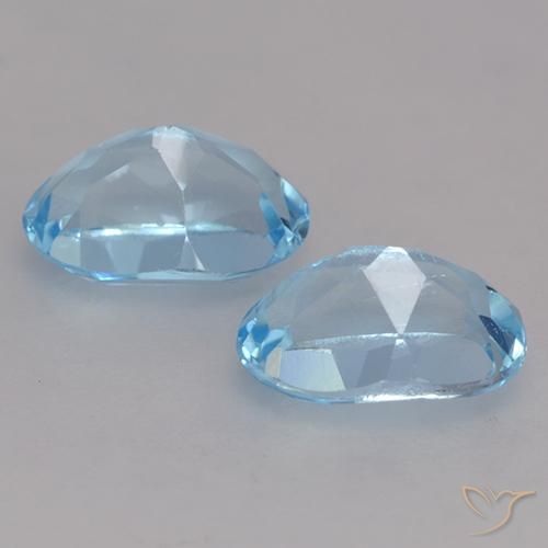 Shop natural 2.29ct Bleu Suisse Topaze gems, ovale, from Brésil at GemSelect. In stock, global shipping!