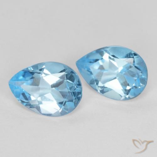 Shop natural 1.69ct Bleu Suisse Topaze gems, En forme de poire, from Brésil at GemSelect. In stock, global shipping!