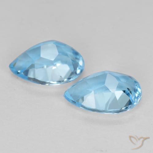 Shop natural 1.73ct Bleu Suisse Topaze gems, En forme de poire, from Brésil at GemSelect. In stock, global shipping!
