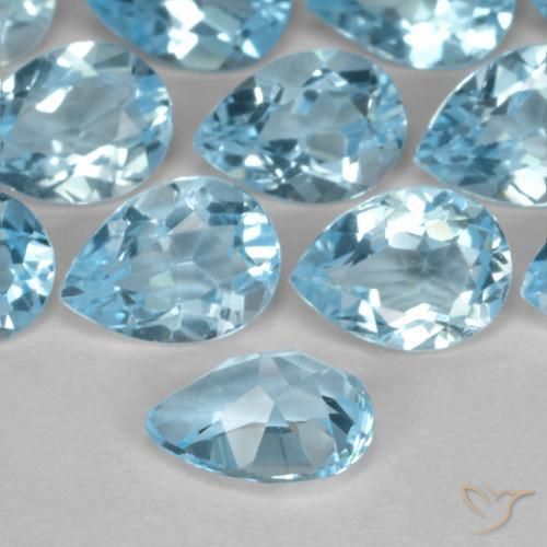Topaze Bleu Suisse naturelle En forme de poire, 0.76 ct, VVS-VS