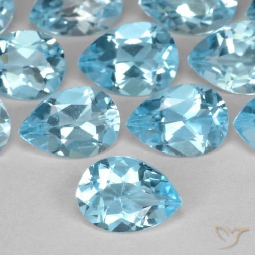 Topaze Bleu Suisse naturelle En forme de poire, 0.85 ct, VVS-VS