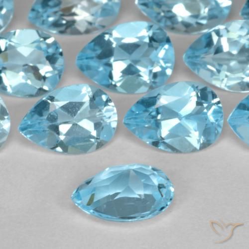 Topaze Bleu Suisse naturelle En forme de poire, 0.85 ct, VVS-VS